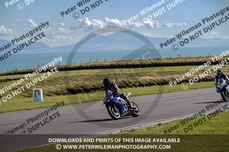 anglesey no limits trackday;anglesey photographs;anglesey trackday photographs;enduro digital images;event digital images;eventdigitalimages;no limits trackdays;peter wileman photography;racing digital images;trac mon;trackday digital images;trackday photos;ty croes